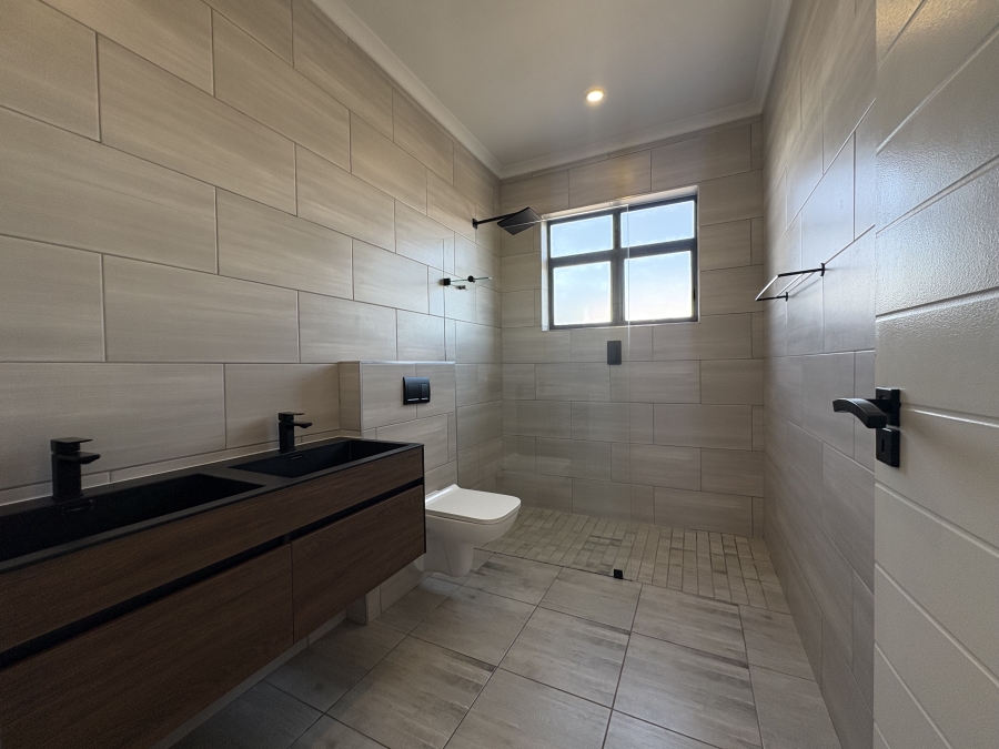 3 Bedroom Property for Sale in Sandown Western Cape